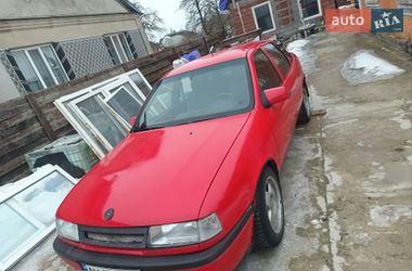 Ліфтбек Opel Vectra 1989 в Рівному