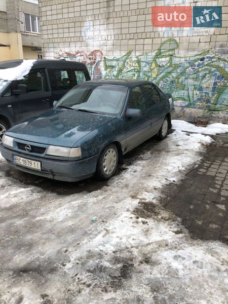 Седан Opel Vectra 1995 в Львове