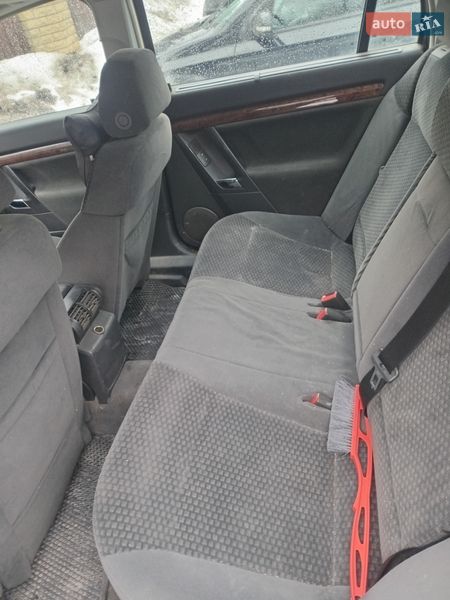 Седан Opel Vectra 2003 в Фастове