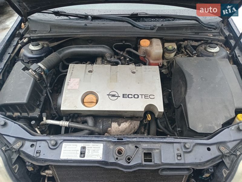 Седан Opel Vectra 2003 в Фастове