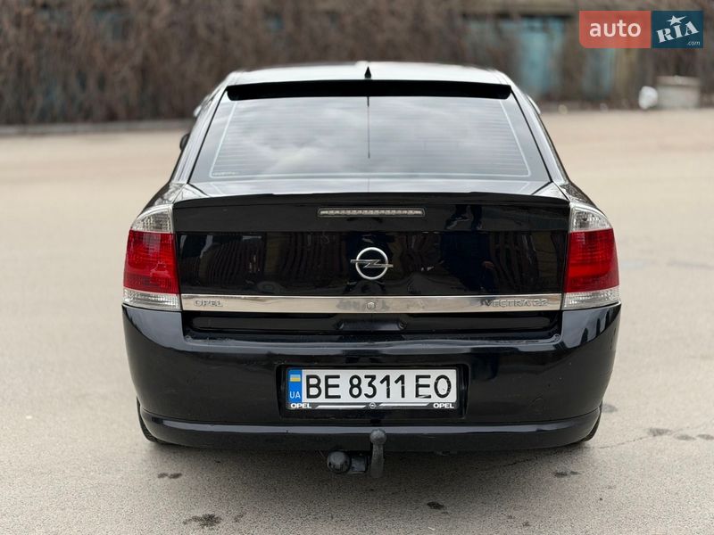 Седан Opel Vectra 2006 в Днепре