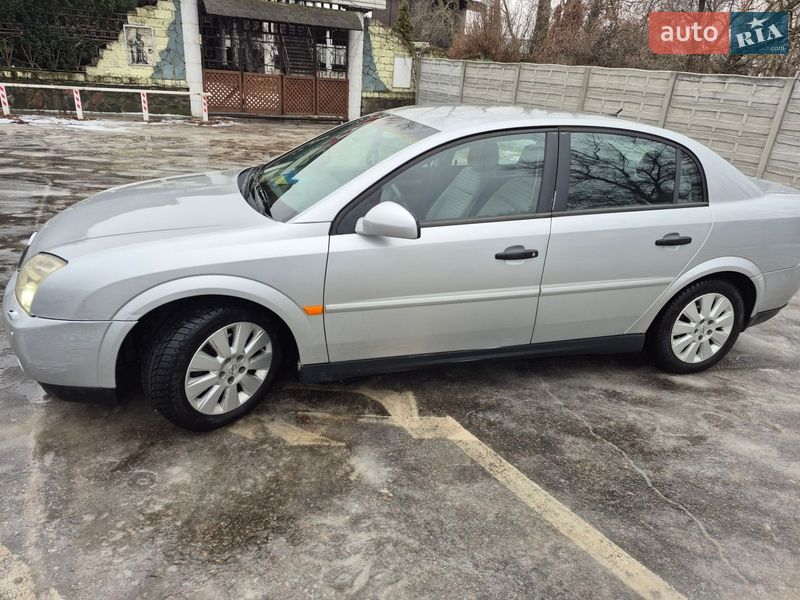 Седан Opel Vectra 2002 в Кременчуге