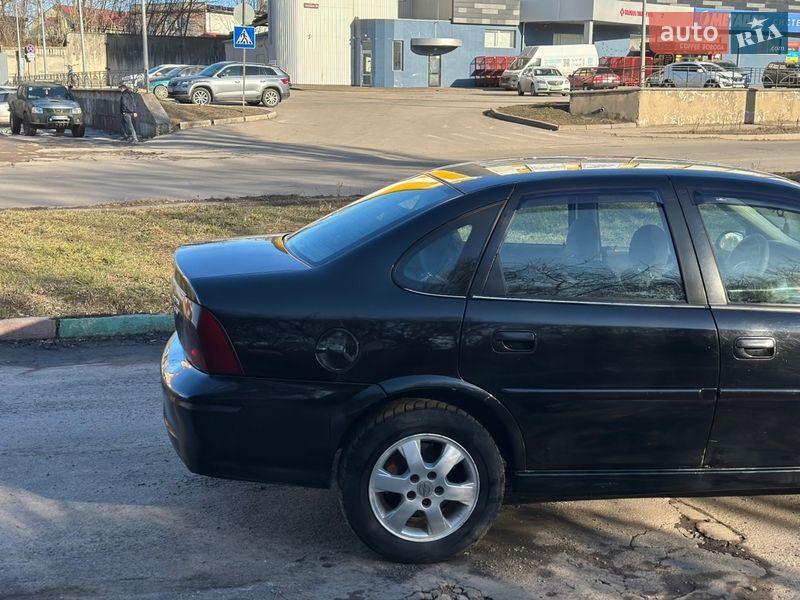 Седан Opel Vectra 1999 в Виннице