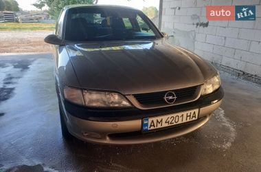 Лифтбек Opel Vectra 1997 в Житомире