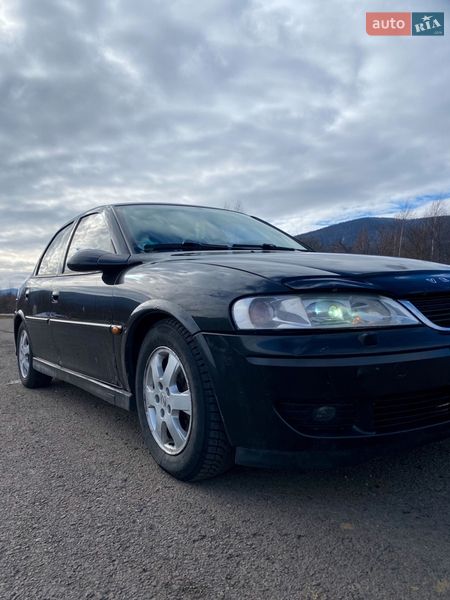 Седан Opel Vectra 2002 в Калуші