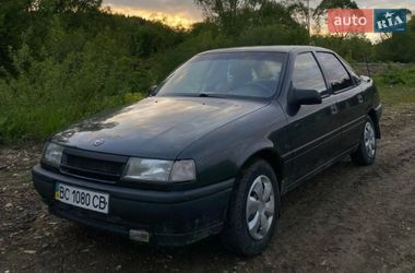 Седан Opel Vectra 1989 в Подбуже