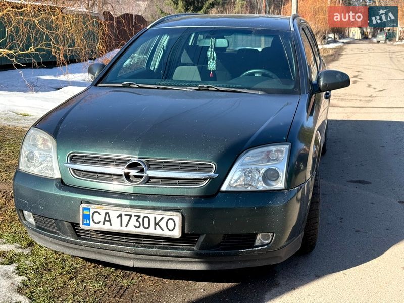 Универсал Opel Vectra 2004 в Ворзеле