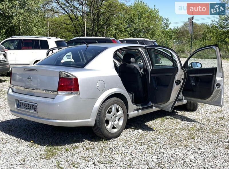 Седан Opel Vectra 2008 в Киеве