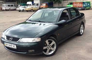Седан Opel Vectra 2000 в Львове