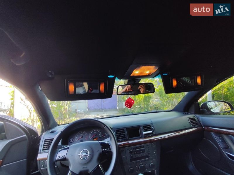 Седан Opel Vectra 2002 в Запорожье