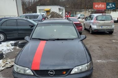 Универсал Opel Vectra 1998 в Львове