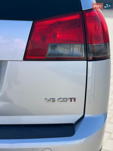 Універсал Opel Vectra 2008 в Рівному