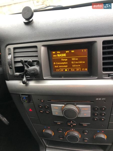 Седан Opel Vectra 2008 в Ровно