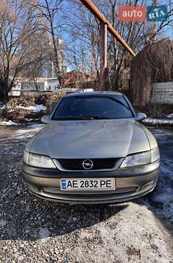 Седан Opel Vectra 1997 в Дніпрі
