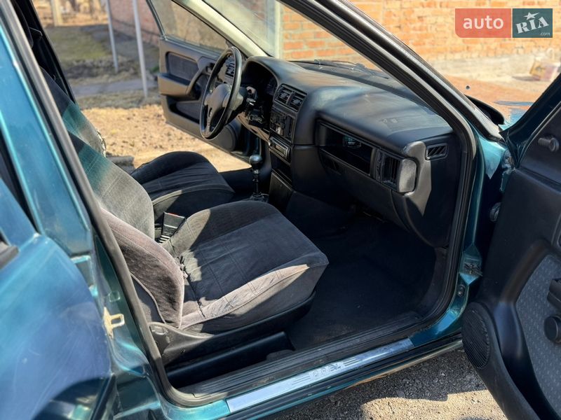Седан Opel Vectra 1995 в Чернухах фото 4 Седан Opel Vectra 1995 в Чернухах