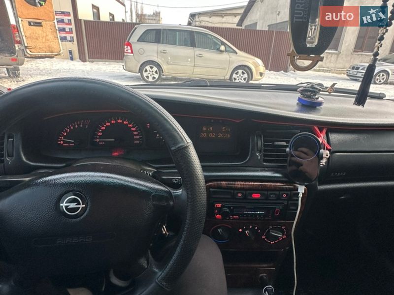 Седан Opel Vectra 1997 в Тернополе