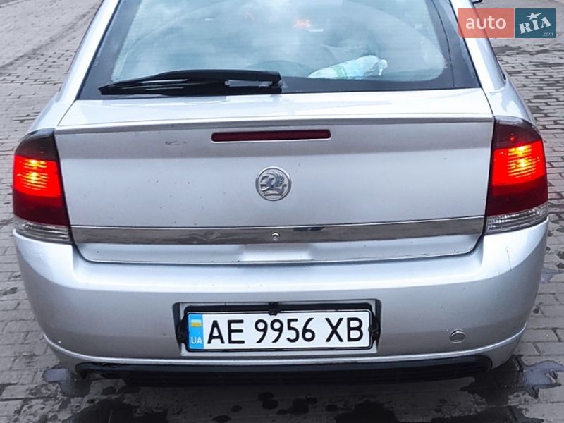 Лифтбек Opel Vectra 2003 в Виннице
