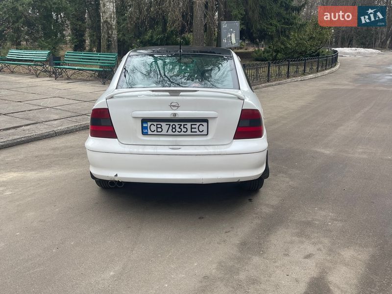 Седан Opel Vectra 1998 в Нежине