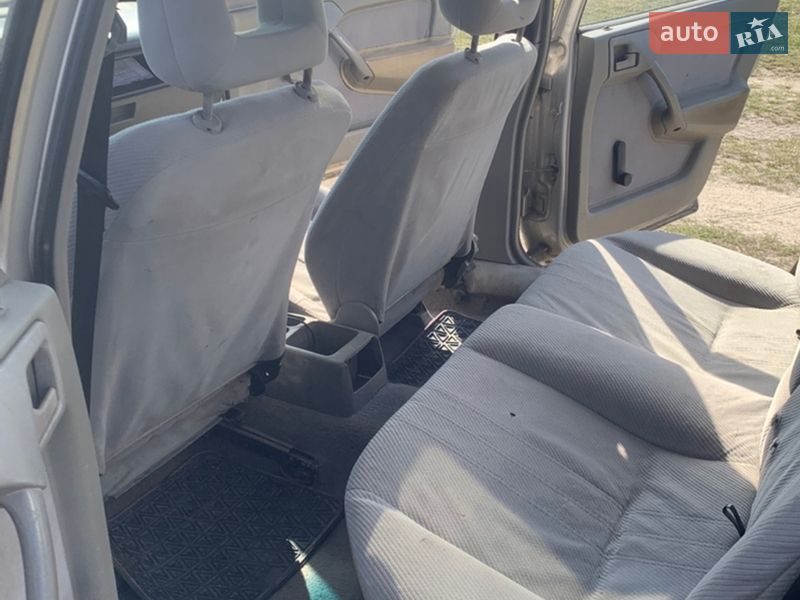 Седан Opel Vectra 1990 в Ковеле фото 13 Седан Opel Vectra 1990 в Ковеле