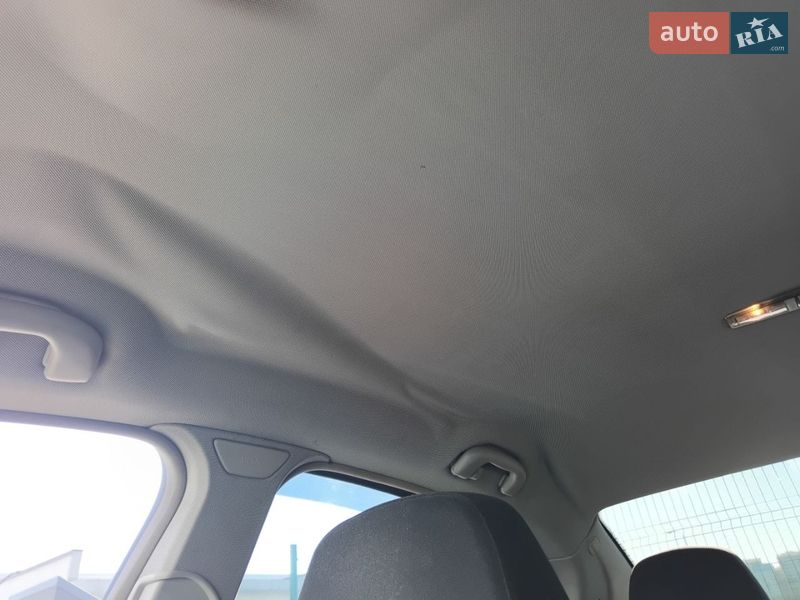 Седан Opel Vectra 2004 в Киеве