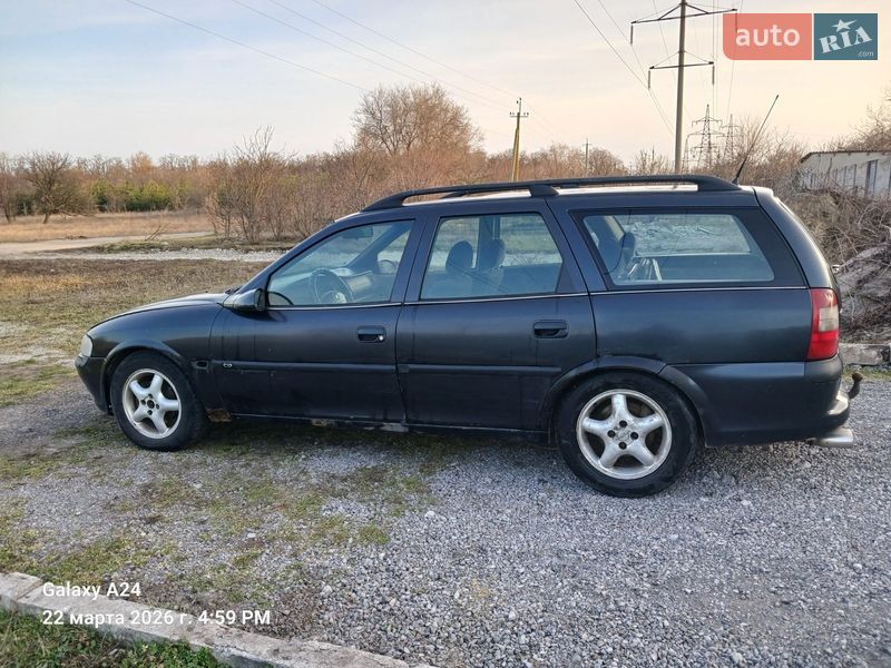 Універсал Opel Vectra 1997 в Кам'янському