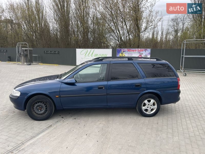 Універсал Opel Vectra 1997 в Кам'янець-Подільському