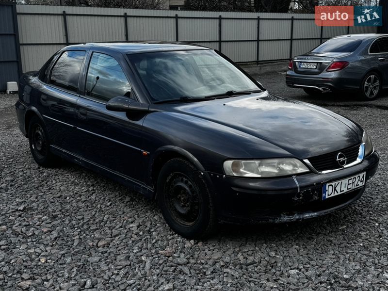 Седан Opel Vectra 2000 в Одессе