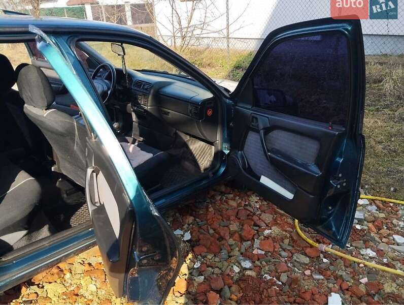 Універсал Opel Vectra 1995 в Львові