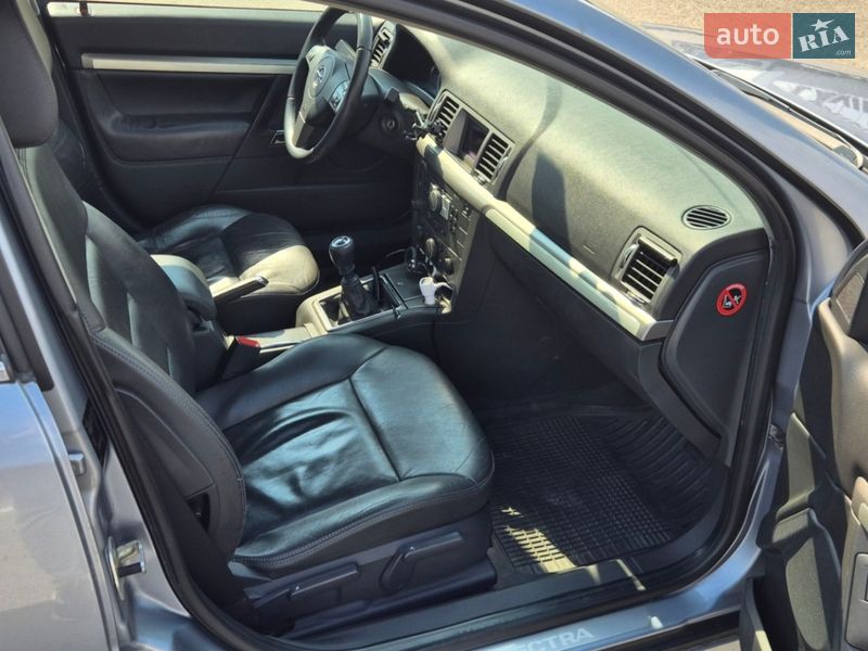 Седан Opel Vectra 2007 в Києві