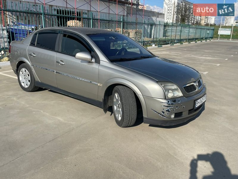 Седан Opel Vectra 2004 в Южному