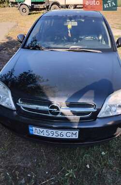 Седан Opel Vectra 2002 в Обухове