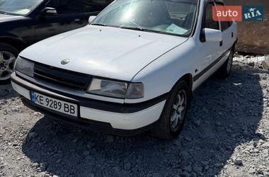 Седан Opel Vectra 1990 в Дніпрі