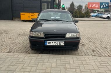 Ліфтбек Opel Vectra 1991 в Городку