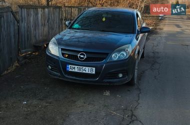 Седан Opel Vectra 2007 в Коростене
