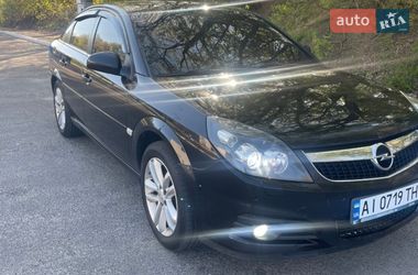 Лифтбек Opel Vectra 2008 в Березане