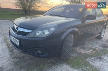 Седан Opel Vectra 2005 в Днепре
