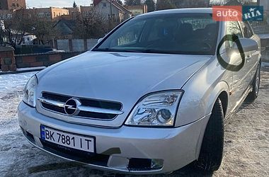 Седан Opel Vectra 2003 в Ровно