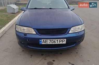 Лифтбек Opel Vectra 1998 в Слобожанском