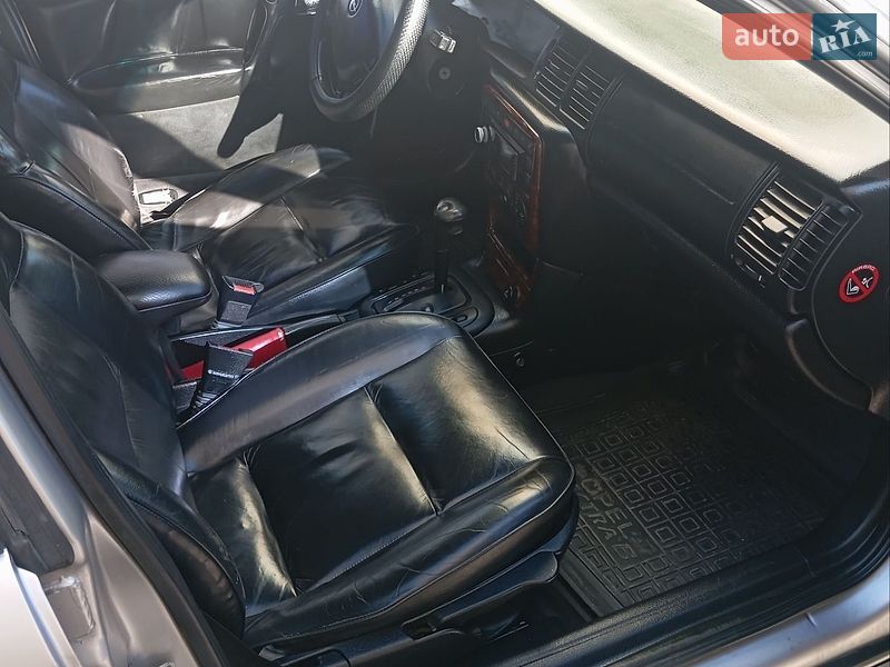 Седан Opel Vectra 2001 в Коломые