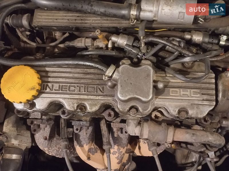 Лифтбек Opel Vectra 1989 в Змиеве