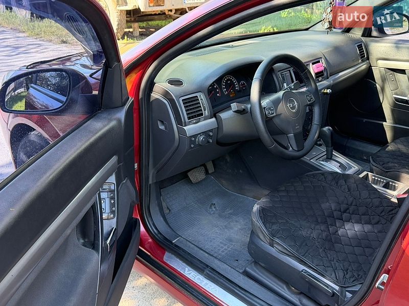 Седан Opel Vectra 2006 в Золотоноше