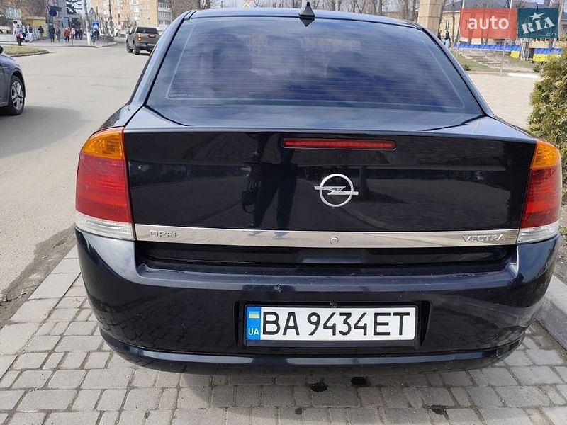 Седан Opel Vectra 2006 в Знаменке