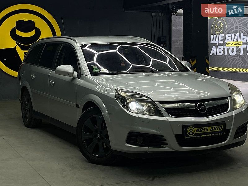 Универсал Opel Vectra 2008 в Черновцах