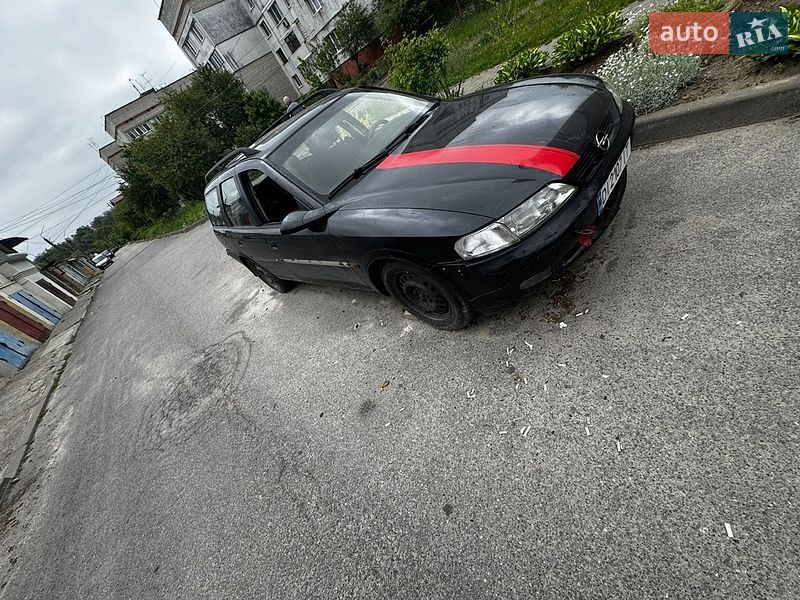 Универсал Opel Vectra 1998 в Львове