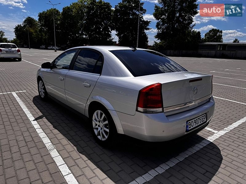 Седан Opel Vectra 2002 в Тернополе
