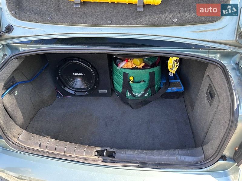 Седан Opel Vectra 2004 в Киеве