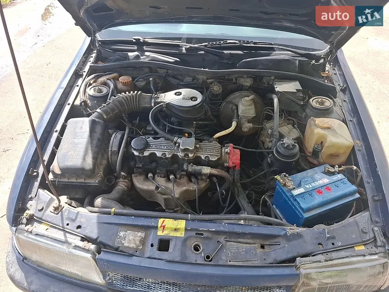 Opel Vectra 1991 VIN W0L000087M5292990 фото оголошення 9 з 38