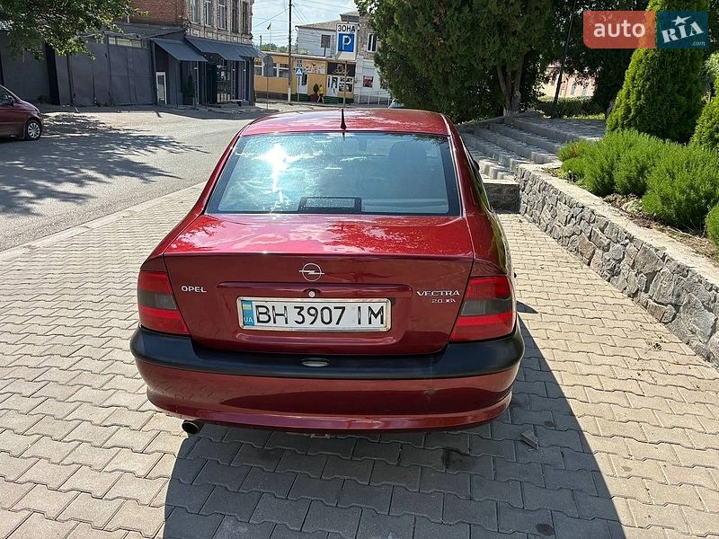 Седан Opel Vectra 1997 в Одессе