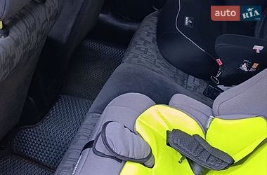 Седан Opel Vectra 1998 в Киеве