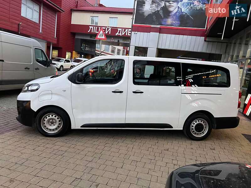 Мінівен Opel Vivaro-e 2020 в Львові